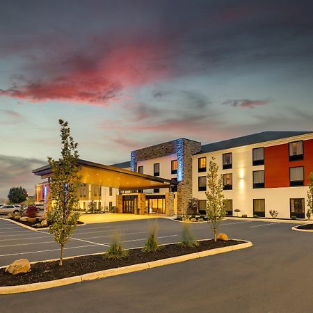 Holiday Inn Express & Suites Troy By Ihg Екстериор снимка