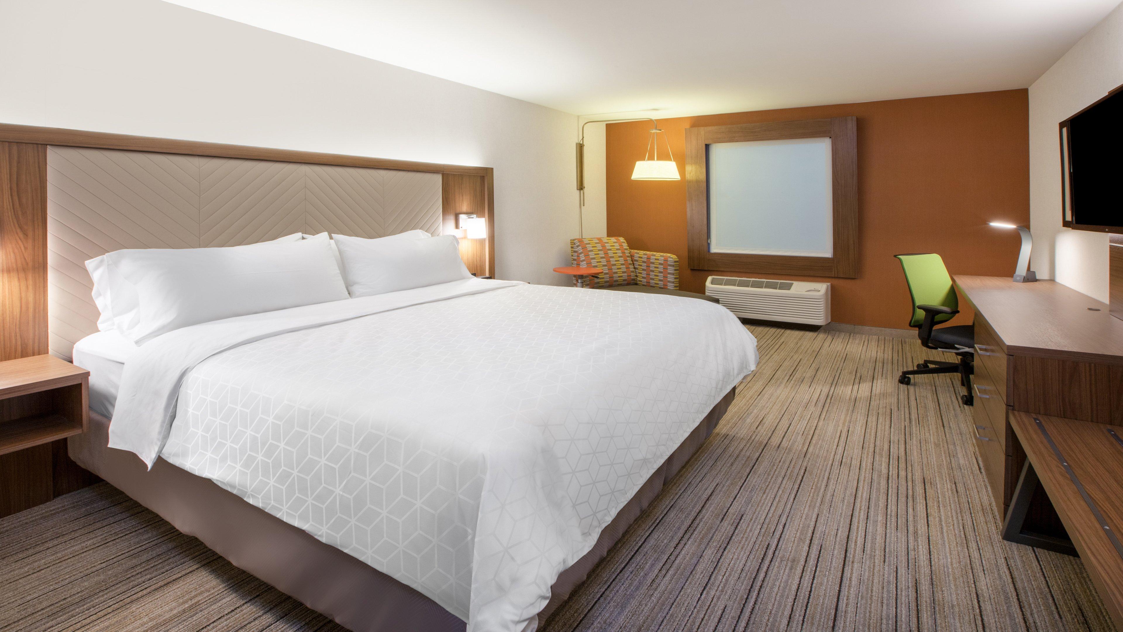 Holiday Inn Express & Suites Troy By Ihg Екстериор снимка