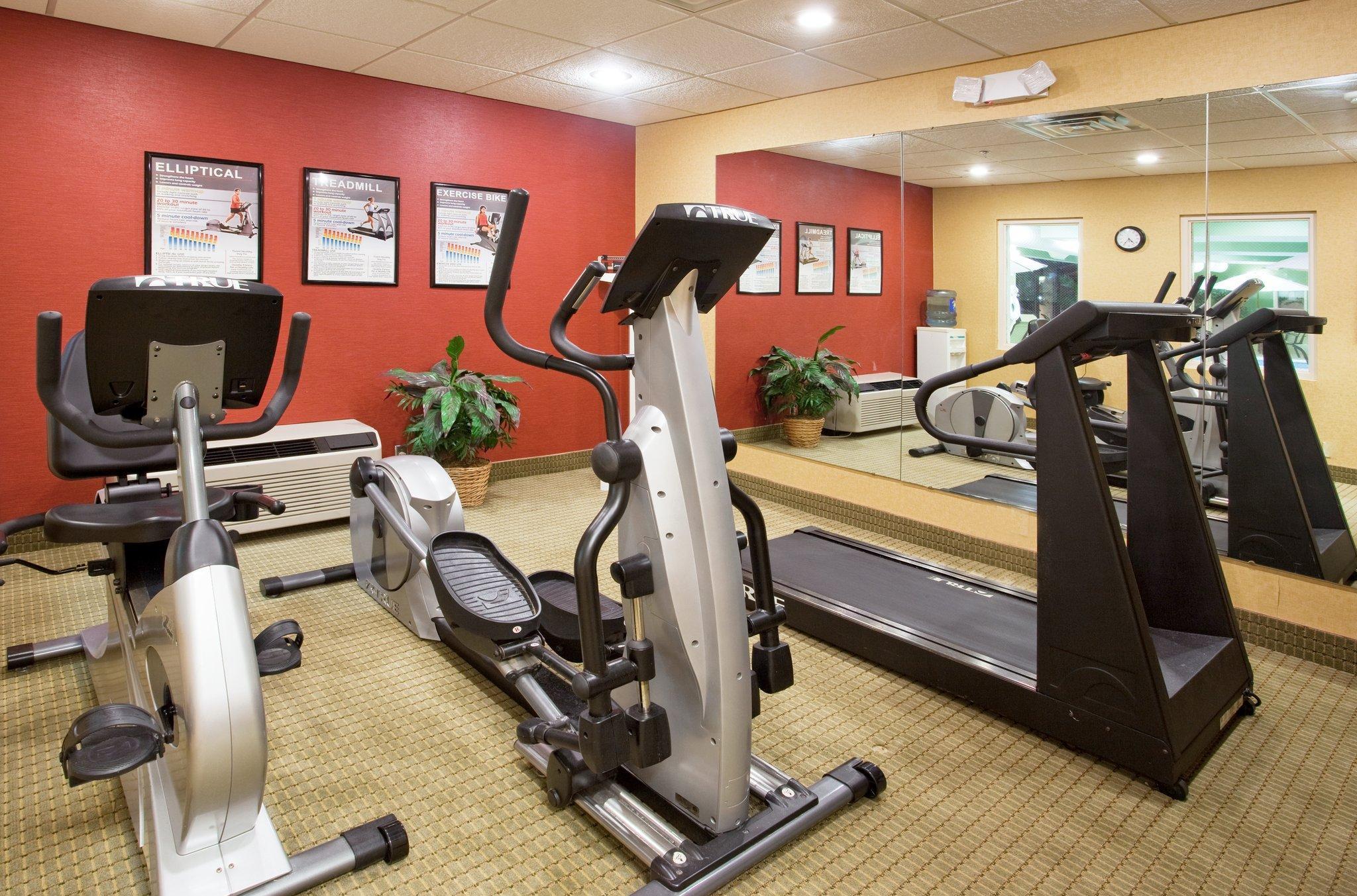 Holiday Inn Express & Suites Troy By Ihg Екстериор снимка