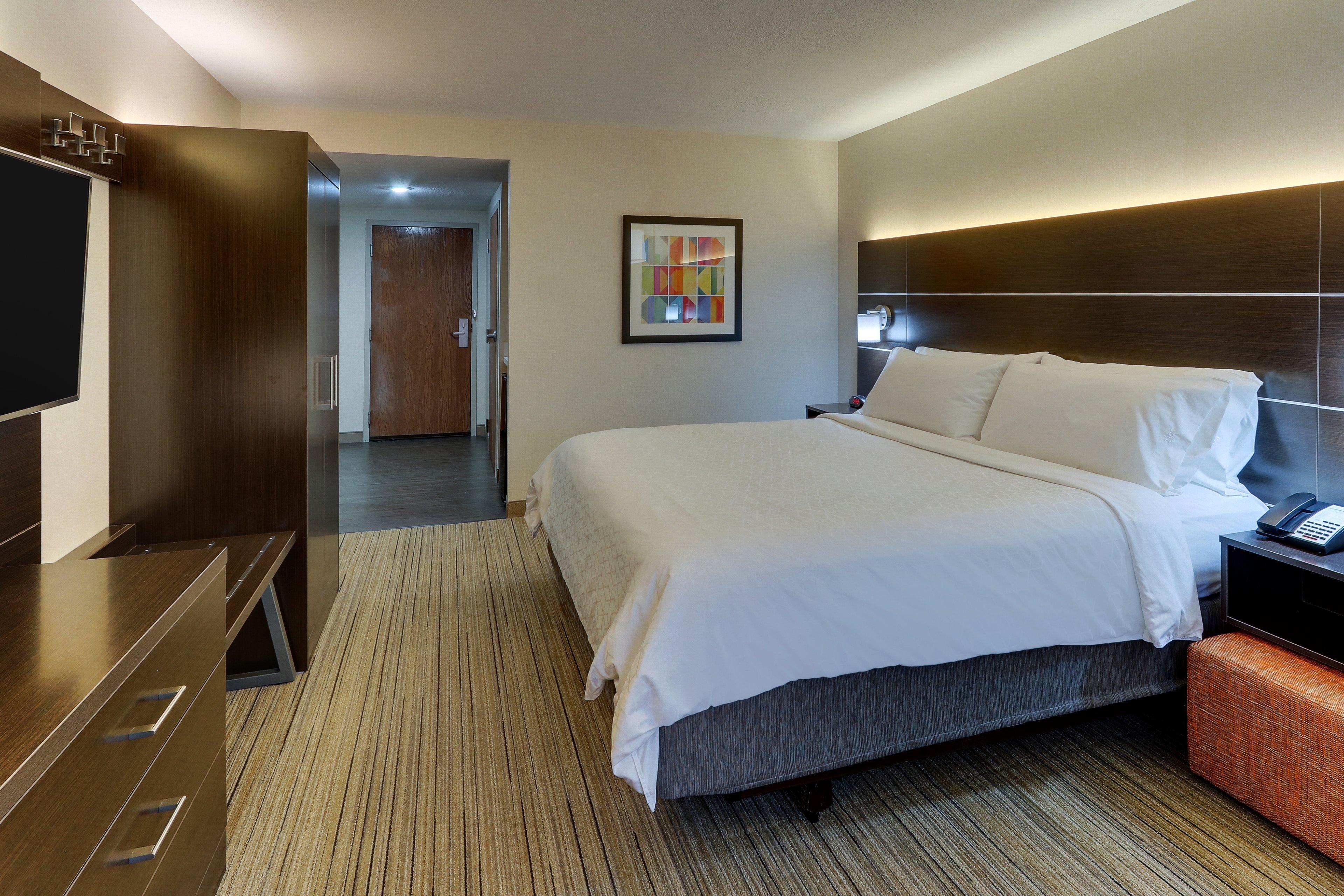 Holiday Inn Express & Suites Troy By Ihg Екстериор снимка