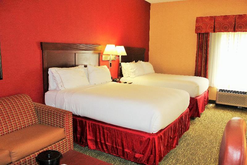 Holiday Inn Express & Suites Troy By Ihg Екстериор снимка