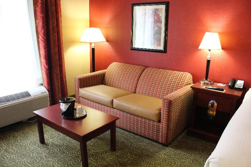 Holiday Inn Express & Suites Troy By Ihg Екстериор снимка
